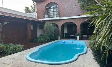 Casa en venta en Burzaco Este