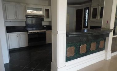 Three Bedroom House and Lot for Rent in Angeles City Near Ma