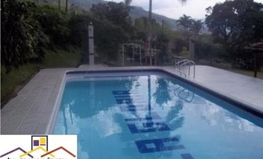 Fincas para Alquilar en Copacabana Cod: 6252