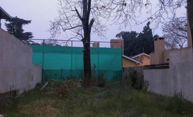 Lote de 9,15 X 18,50 en zona residencial