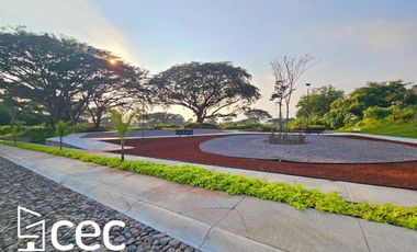 Casa en venta 3 recámaras frente a jardín!