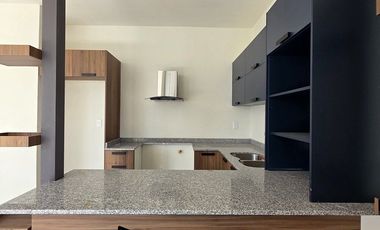 Casa en venta 3 recámaras frente a jardín!
