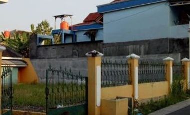 Rumah kost Jebres hitung tanah