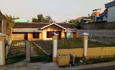 Rumah kost Jebres hitung tanah