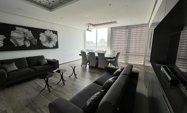 SE RENTA OFICINA EQUIPADA Y AMUEBLADA CORPORATIVO LOMAS DE ANGELOPOLIS