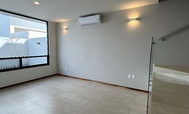 Linda casa en Parques Vallarta dentro de coto