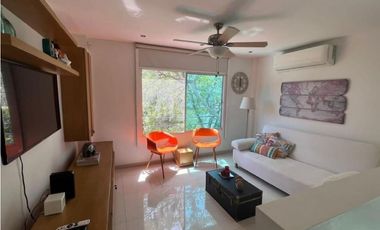 CASA EN EXCLUSIVO CONJUNTO CERRADO FRENTE AL MAR