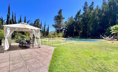 Casa en Venta en Condominio Los Almendros Norte - Calera de Tango