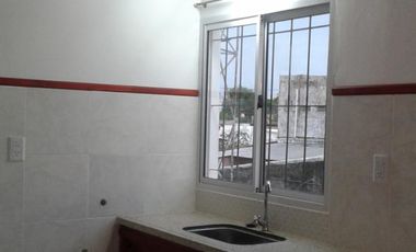 Alquilo departamento zona walmart/shoping--Corrientes $4500
