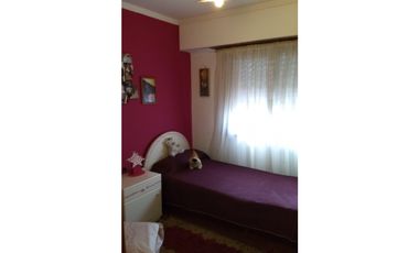 Casa cinco ambientes. Magallanes 3200. Mar del Plata. Venta.