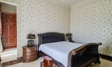 DIJUAL RUMAH LUXURIOUS EUROPEAN CLASSIC NORTRIDGE GOLF SENTUL CITY