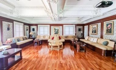 DIJUAL RUMAH LUXURIOUS EUROPEAN CLASSIC NORTRIDGE GOLF SENTUL CITY