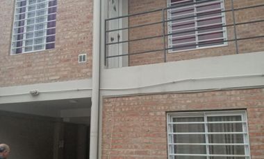 Depto barrio los olmos