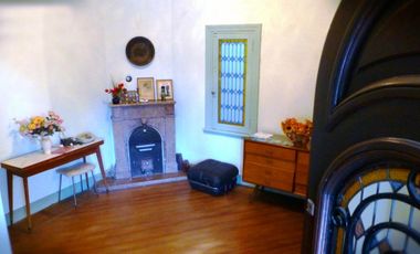 Residencia de estilo a 2 cuadras de Libertador, excelente ubicacion