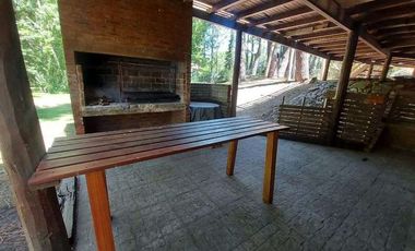 Chalet en alquiler en Carilo
