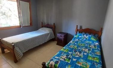 Chalet en alquiler en Carilo