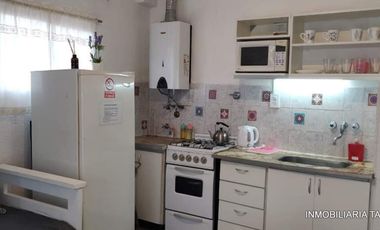 DEPARTAMENTO 2 AMBIENTES SOBRE CALLE PEATONAL