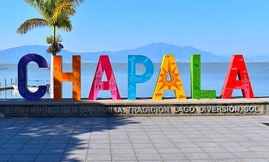 EXCELENTE LOCAL COMERCIAL EN CHAPALA