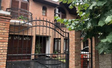 Chalet en venta en Wilde