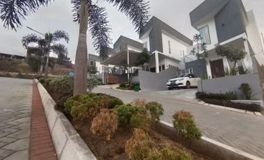 Rumah Villa Keren Diapit Tol Cileunyi Cisumdawu Jatinangor Sumedang