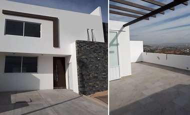 Preciosa Residencia en Punta Esmeralda, Roof Garden, Estudio o 4ta Recamara..