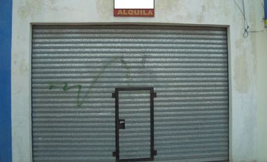 LONGCHAMPS: 5 LOCALES EN VENTA. OPORTUNIDAD DE INVERSION. ESQUINA CCIAL.PARADA COLECTIVO EN LA PUERTA.