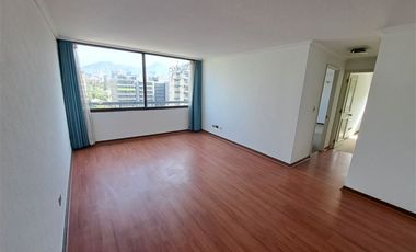 Departamento a pasos de Metro Colón 2 dorm.