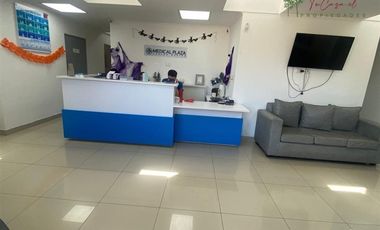 Oficina en arriendo en Peñaflor ideal área de la salud