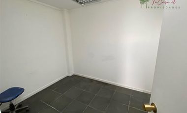 Oficina en arriendo en Peñaflor ideal área de la salud