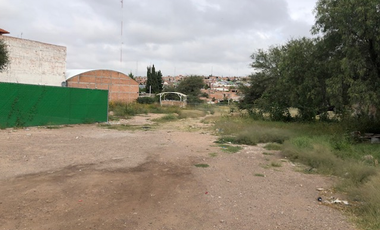 TERRENO EN RENTA EN TERCER ANILLO EN ZONA ORIENTE (ALE)