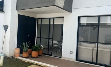 casa en venta en alfaguara. Cod V7065