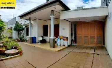 Rumah Siap Huni Dijual Bintang Diponggo, Dukuh Pakis DN