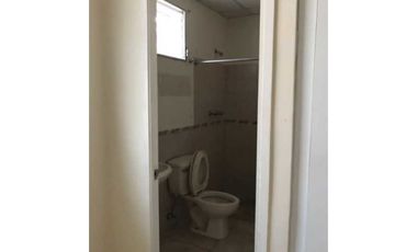 ALQUILO CASA EN ARRAIJAN BRISAS DEL GOLF 3R