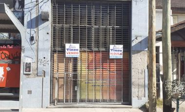 ALQUILO LOCAL DE 55 m² CON ENTREPISO DONDE FUNCIONABA IMPORTANTE REMISERA EN MORÓN