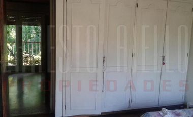 Chalet en venta en Bernal Centro