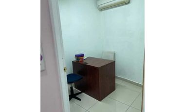 Se vende casa comercial de 350 mts en Villa Cáceres $175K