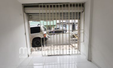 local en arriendo en  barrio central. Cod A67483