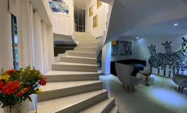 CASA EN ARRIENDO UBICADA EN MEDELLIN SECTOR SANTA TERESITA