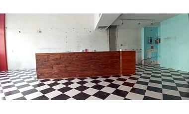 Se Alquila Local en la mejor zona de San Francisco >>130mt2<<