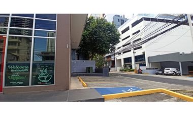 Se Alquila Local en la mejor zona de San Francisco >>130mt2<<