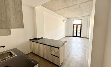 Venta Gran Monoambiente a Estrenar en Edificio de Categoría