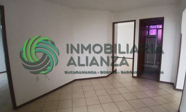 apartamento en arriendo en la floresta. Cod A9600