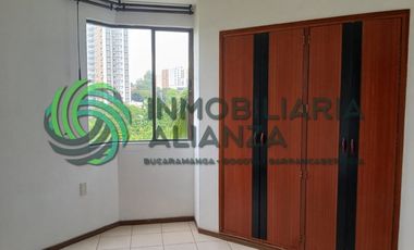 apartamento en arriendo en la floresta. Cod A9600