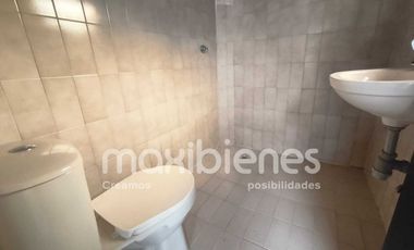 casa en arriendo en estadio. Cod A66571