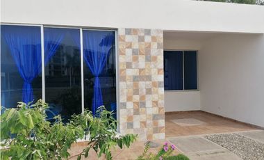 ARRIENDO CASA  AMUEBLADA CONDOMIO EL CASTILLO VIA AL ESPINAL