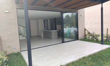 casa en arriendo en retiro. Cod A401087