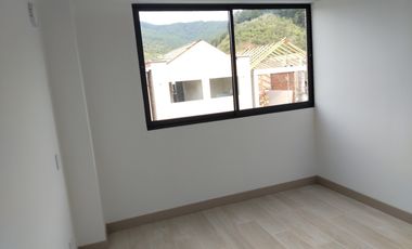 casa en arriendo en retiro. Cod A401087