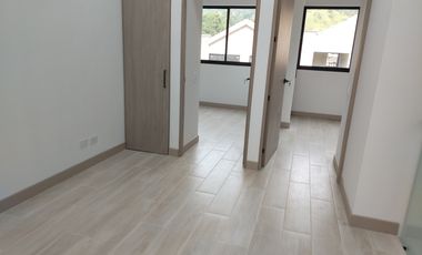 casa en arriendo en retiro. Cod A401087