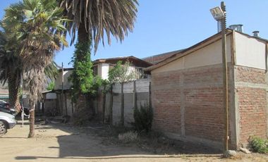 Excelente Propiedad En Avenida Principal De La Comuna