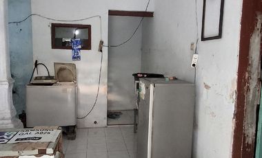 Rumah Halaman Luas  Tembelang Jombang Pinggir Jalan Ramai Jualan